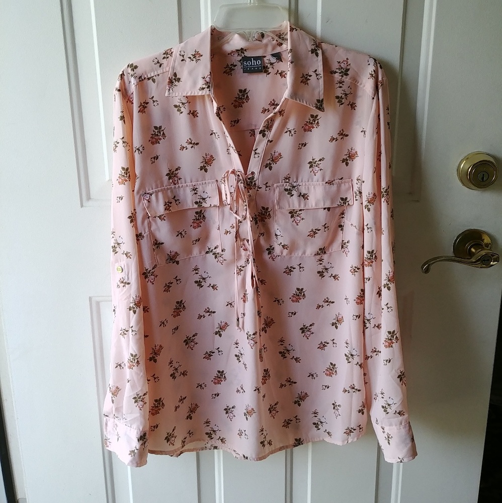 Floral print blouse